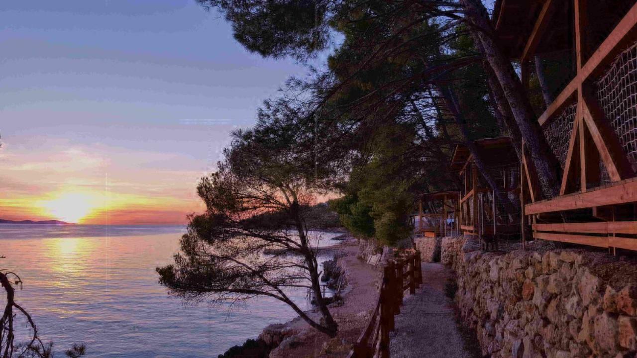 Camping Aloa Bol Exteriér fotografie