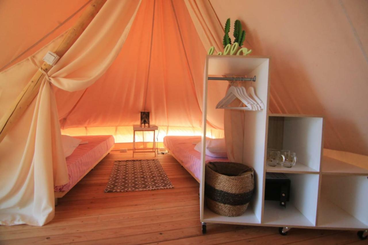 Camping Aloa Bol Exteriér fotografie